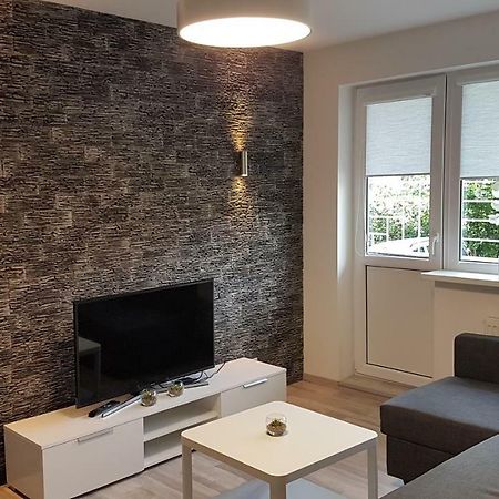 J&E Neries Apartment Kaunas Bagian luar foto